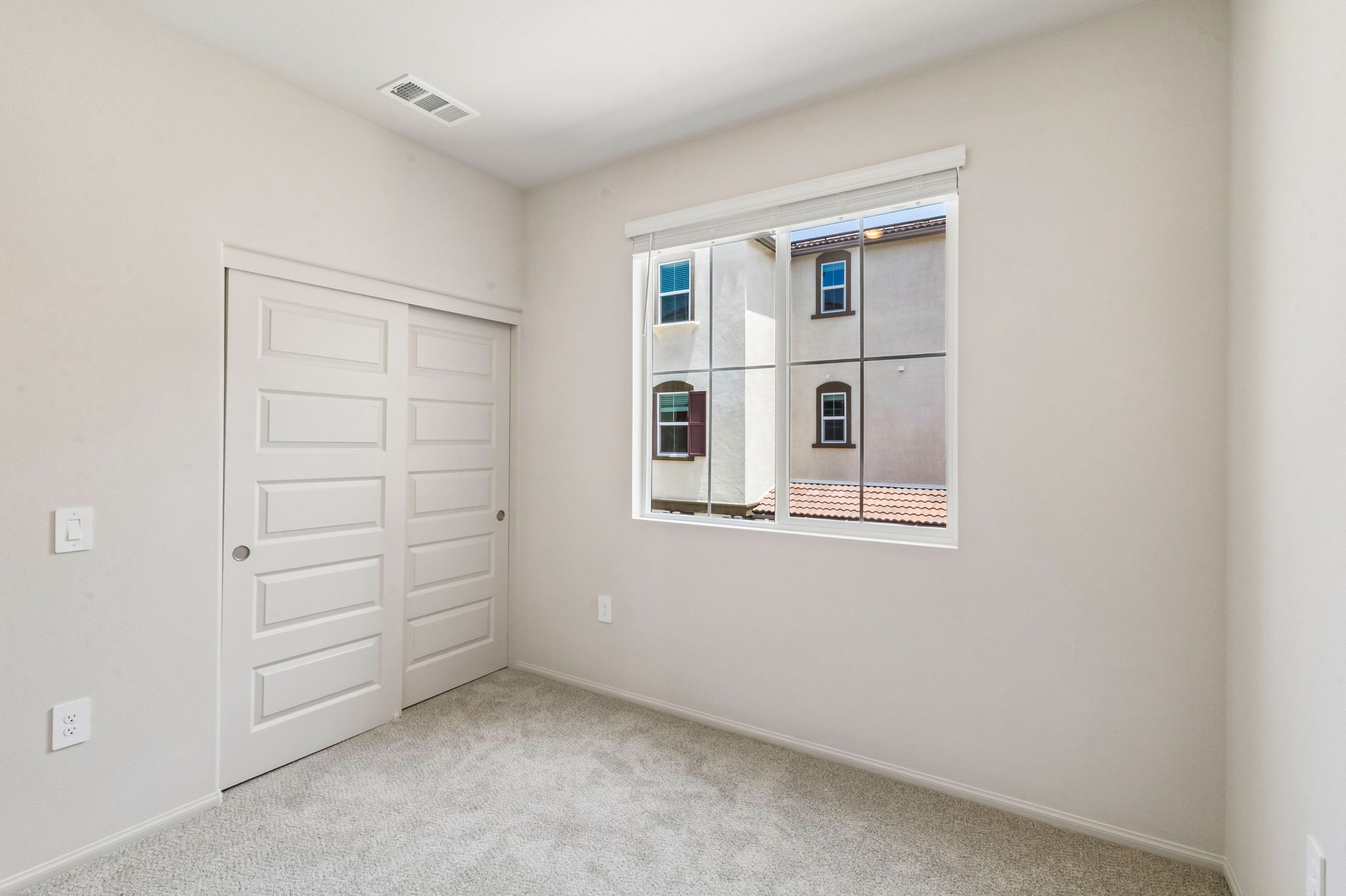SoCal - Pacifica - 4873 Merida Way Oceanside CA 92057 - 021