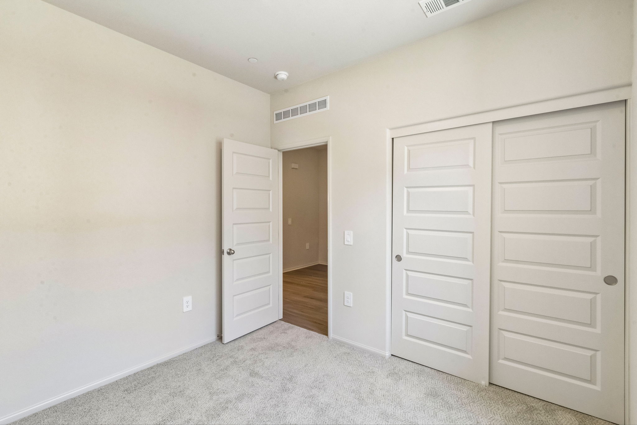 SoCal - Pacifica - 4873 Merida Way Oceanside CA 92057 - 022