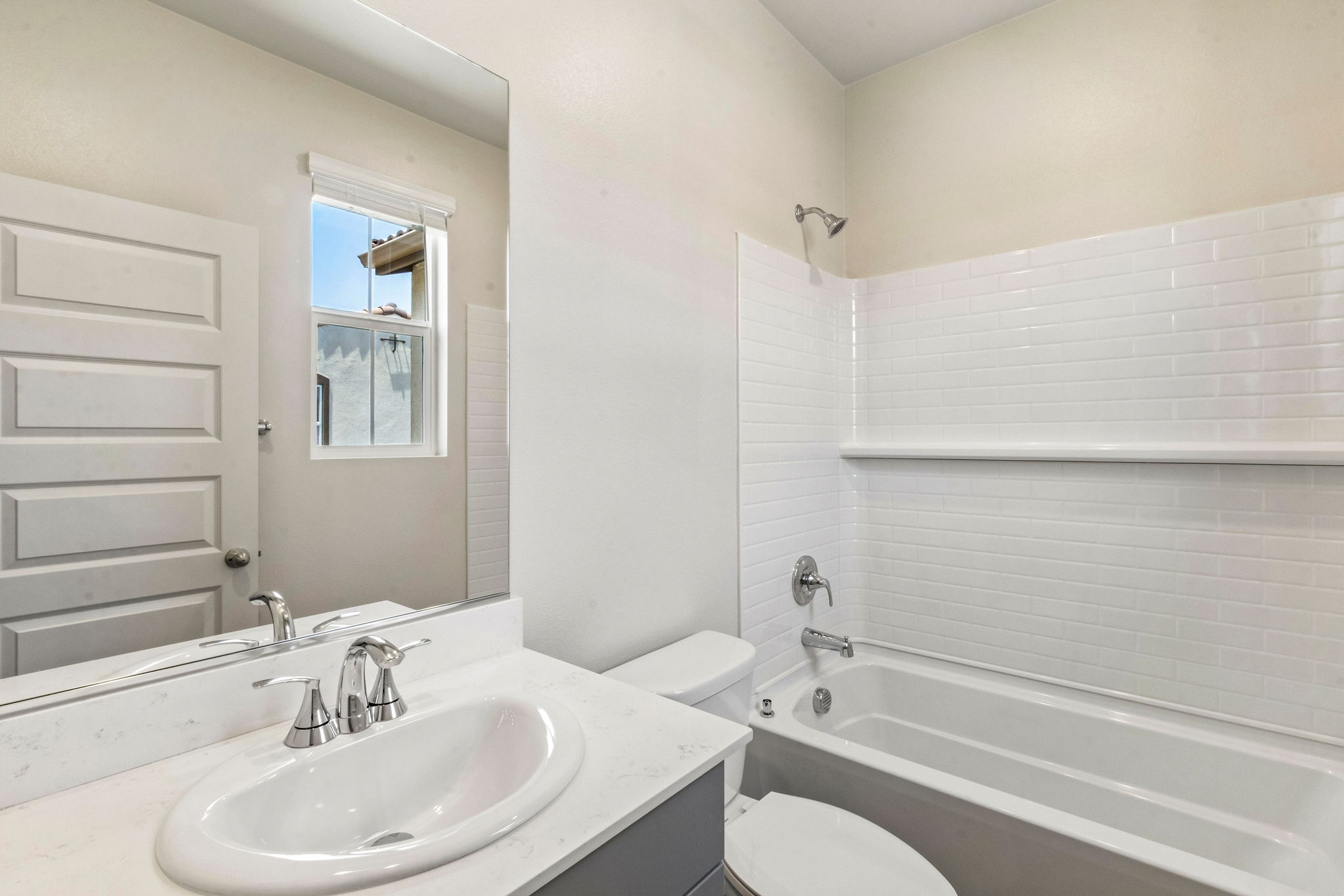 SoCal - Pacifica - 4873 Merida Way Oceanside CA 92057 - 027