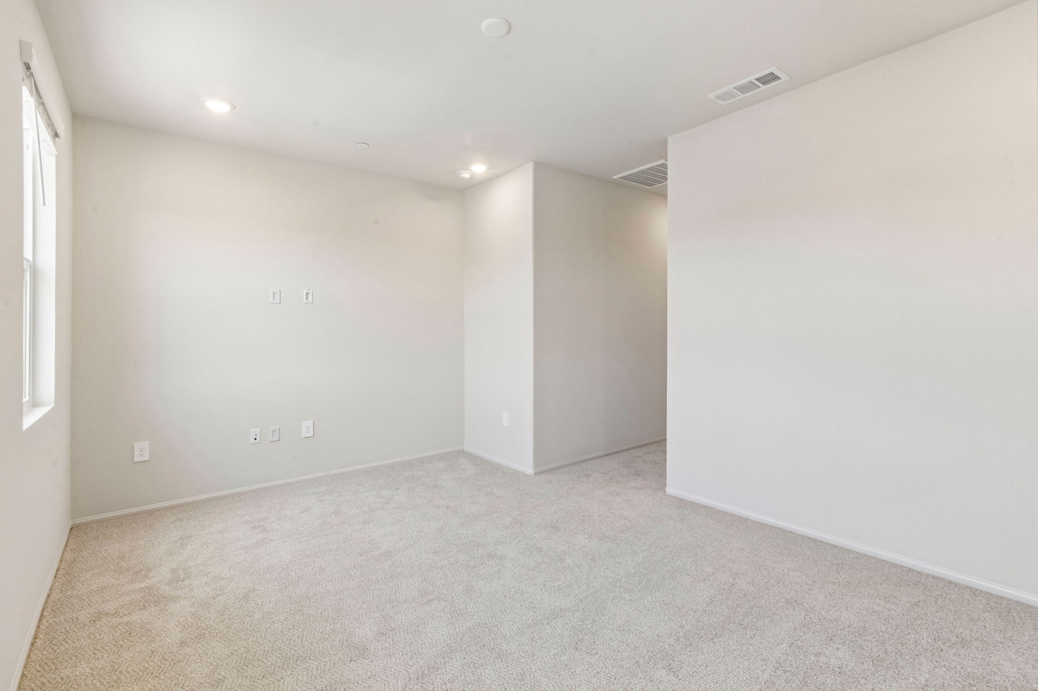 SoCal - Pacifica - 4873 Merida Way Oceanside CA 92057 - 031