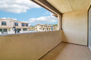 SoCal - Pacifica - 4873 Merida Way Oceanside CA 92057 - 033