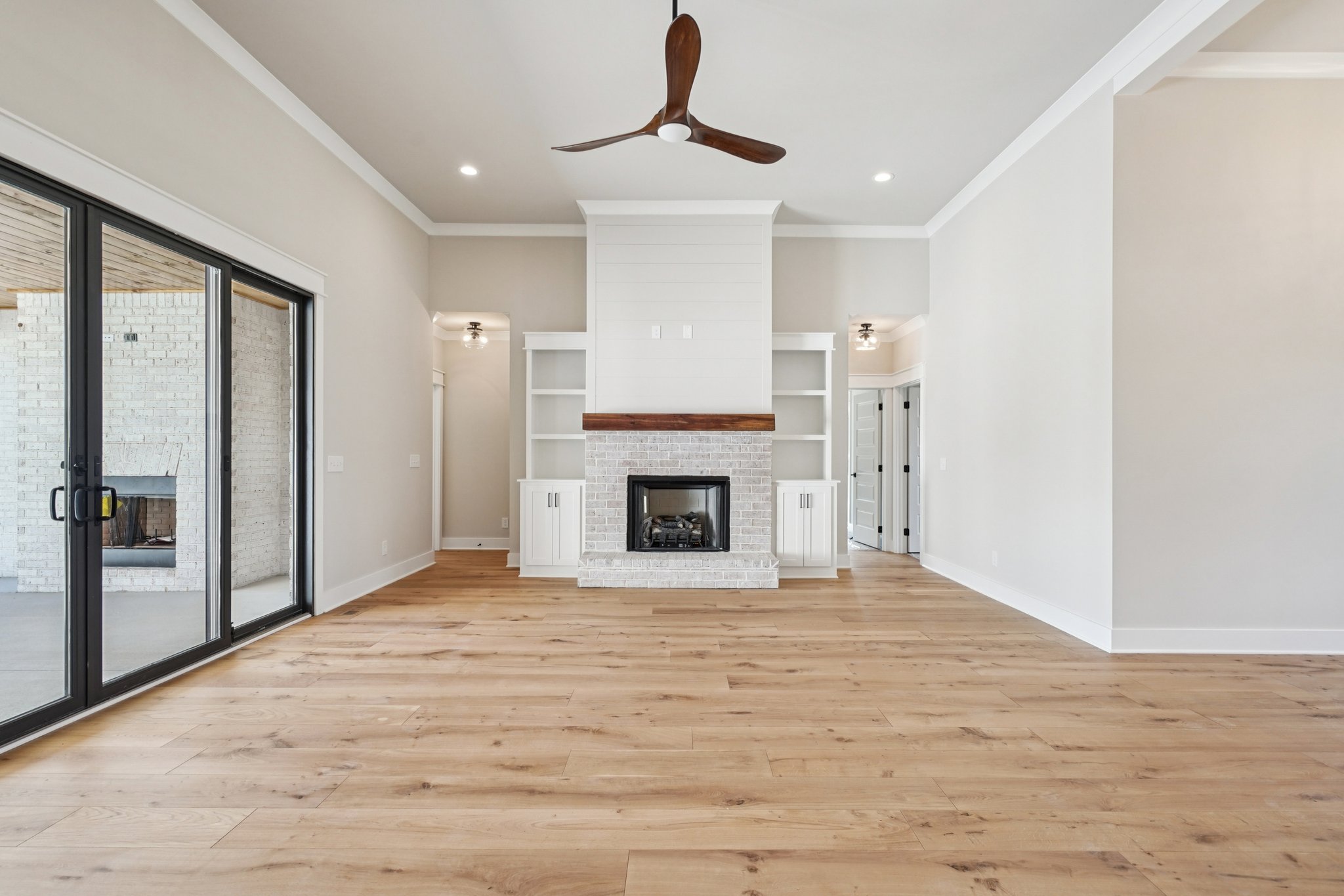 Crescent Ln-S3009-009.jpg
