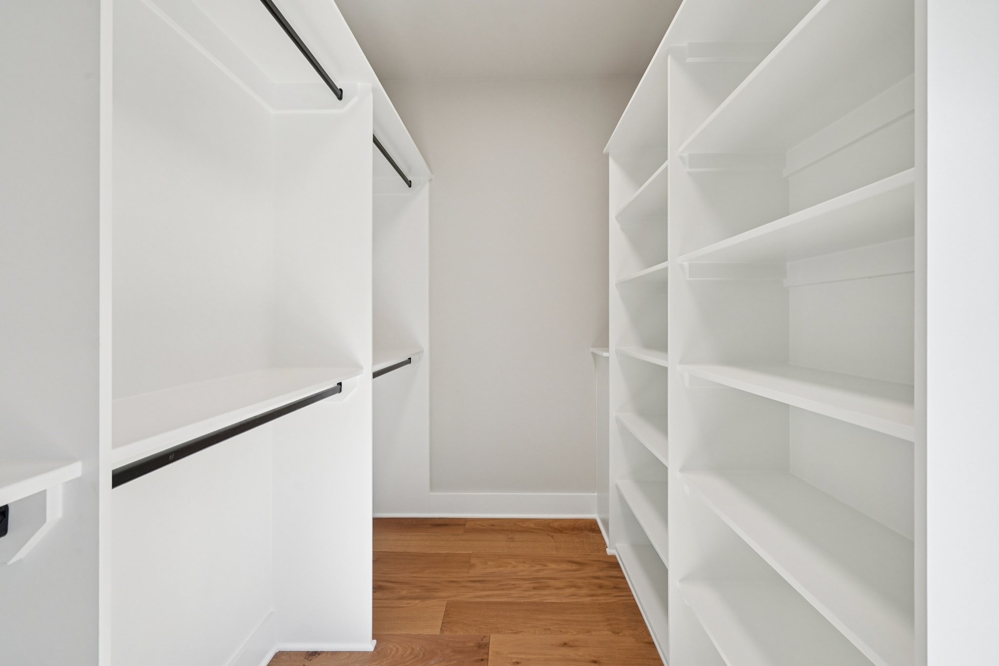 Crescent Ln-S3009-048.jpg