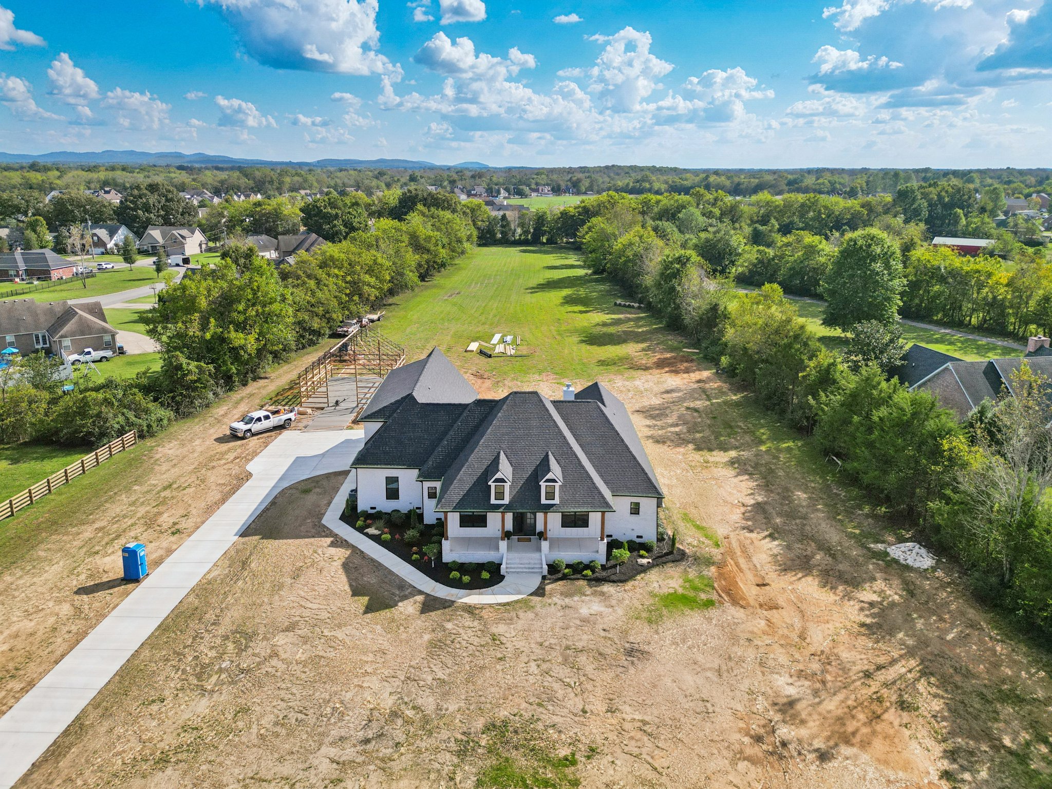 Crescent Ln-S3009-065.jpg