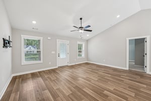 West Ave-S2008-014.jpg