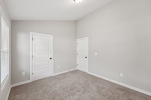 West Ave-S2008-041.jpg