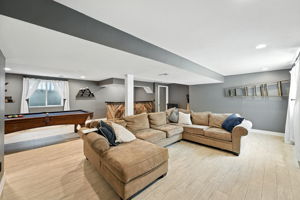  Photo 37