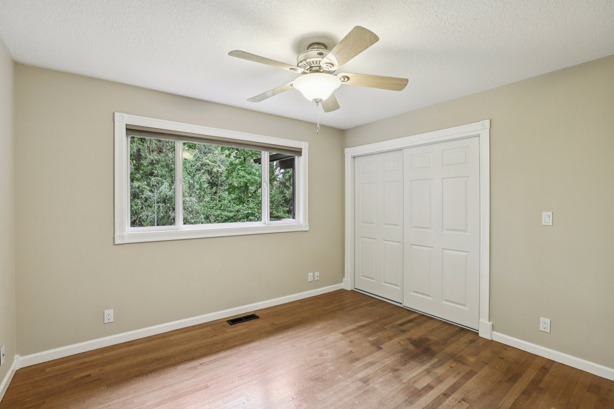 SE Aldercrest Rd-S2310-051.jpg