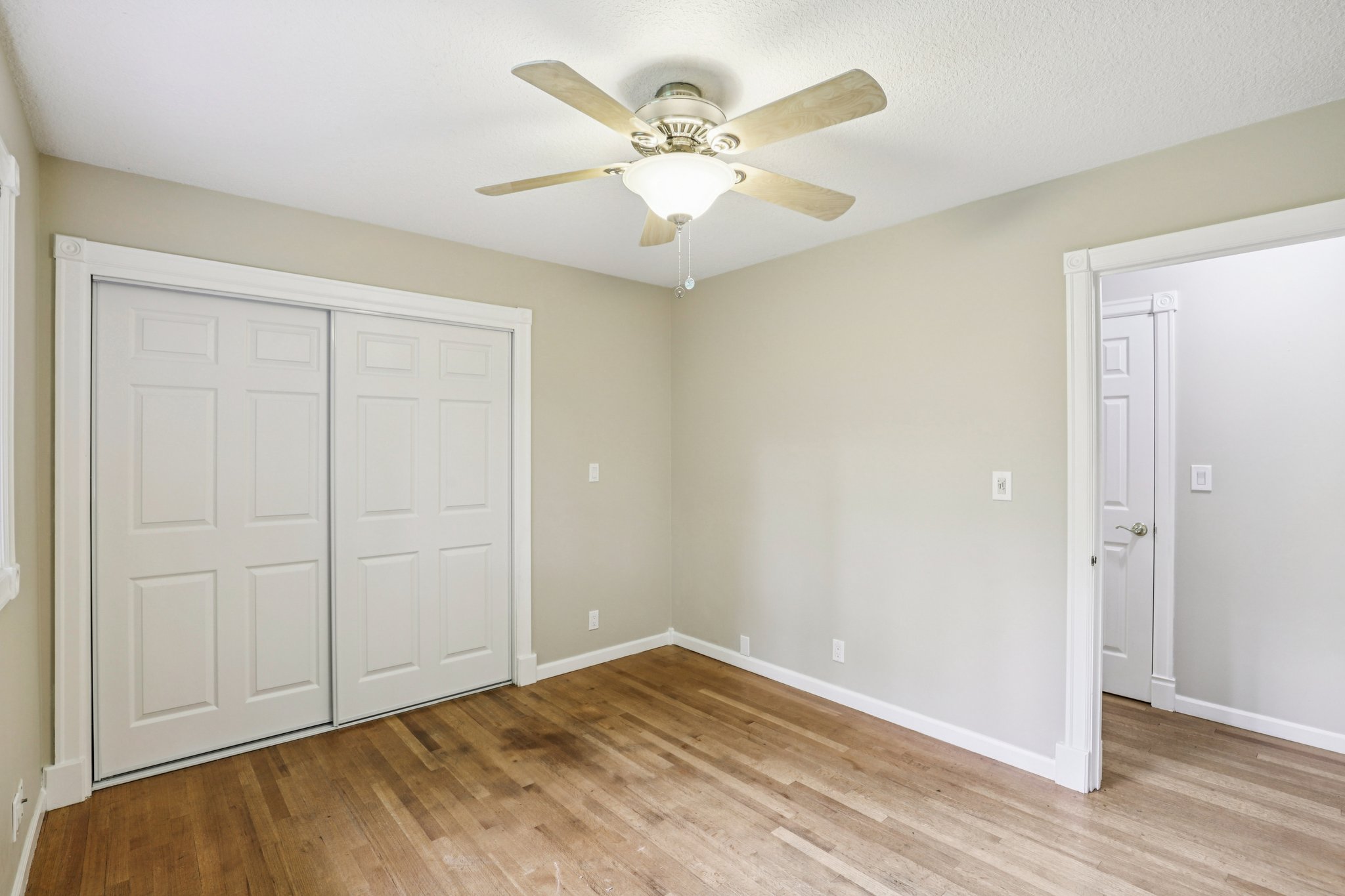 SE Aldercrest Rd-S2310-052.jpg