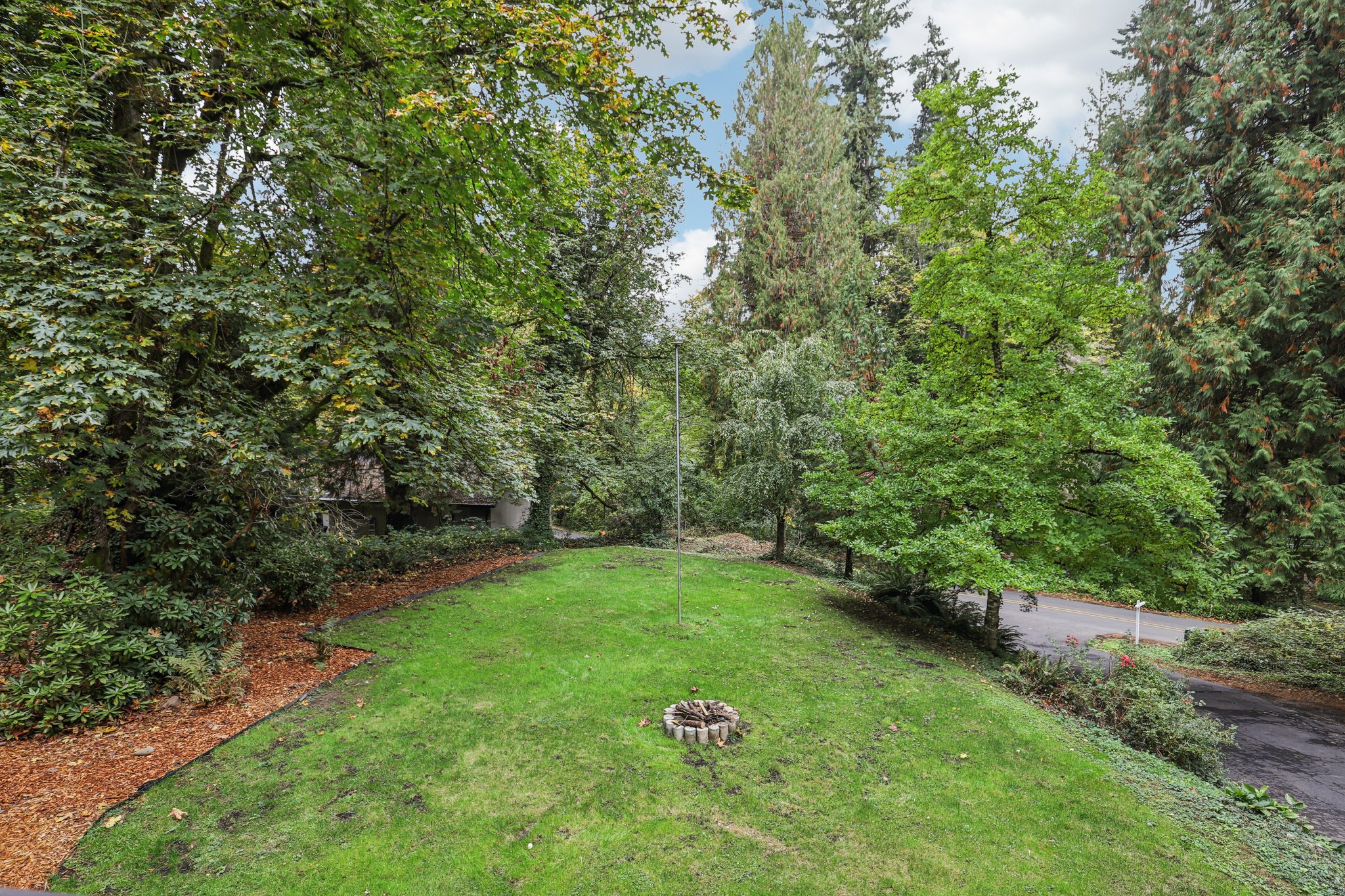 SE Aldercrest Rd-S2310-084.jpg