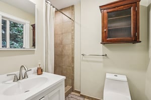 SE Aldercrest Rd-S2310-046.jpg