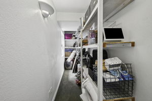  Photo 35
