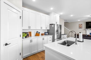 Flight Ave NE15