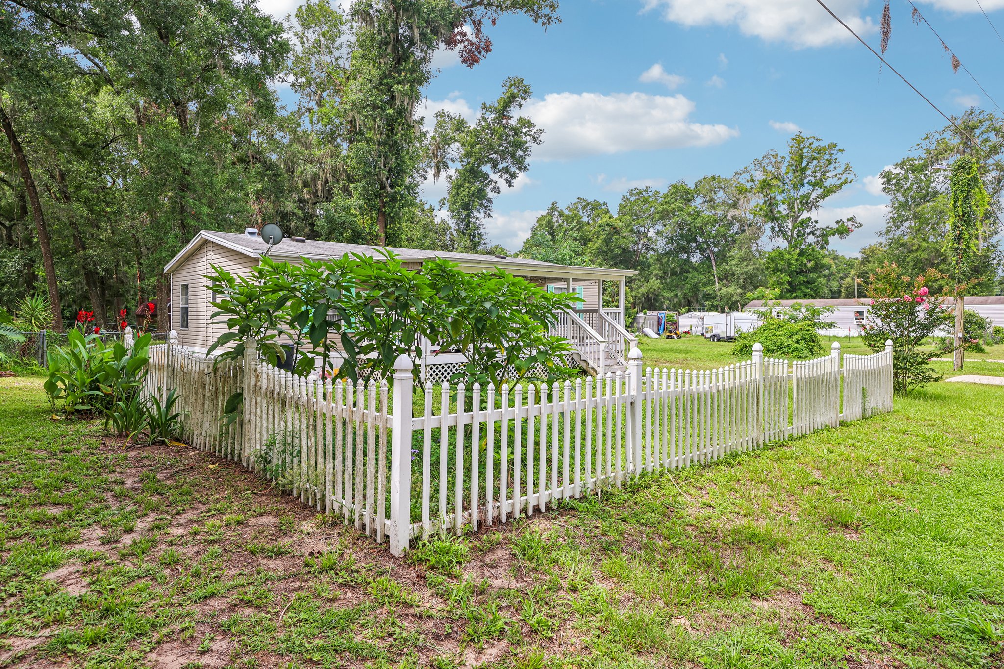 SE 146th Ln-S1906-004.jpg