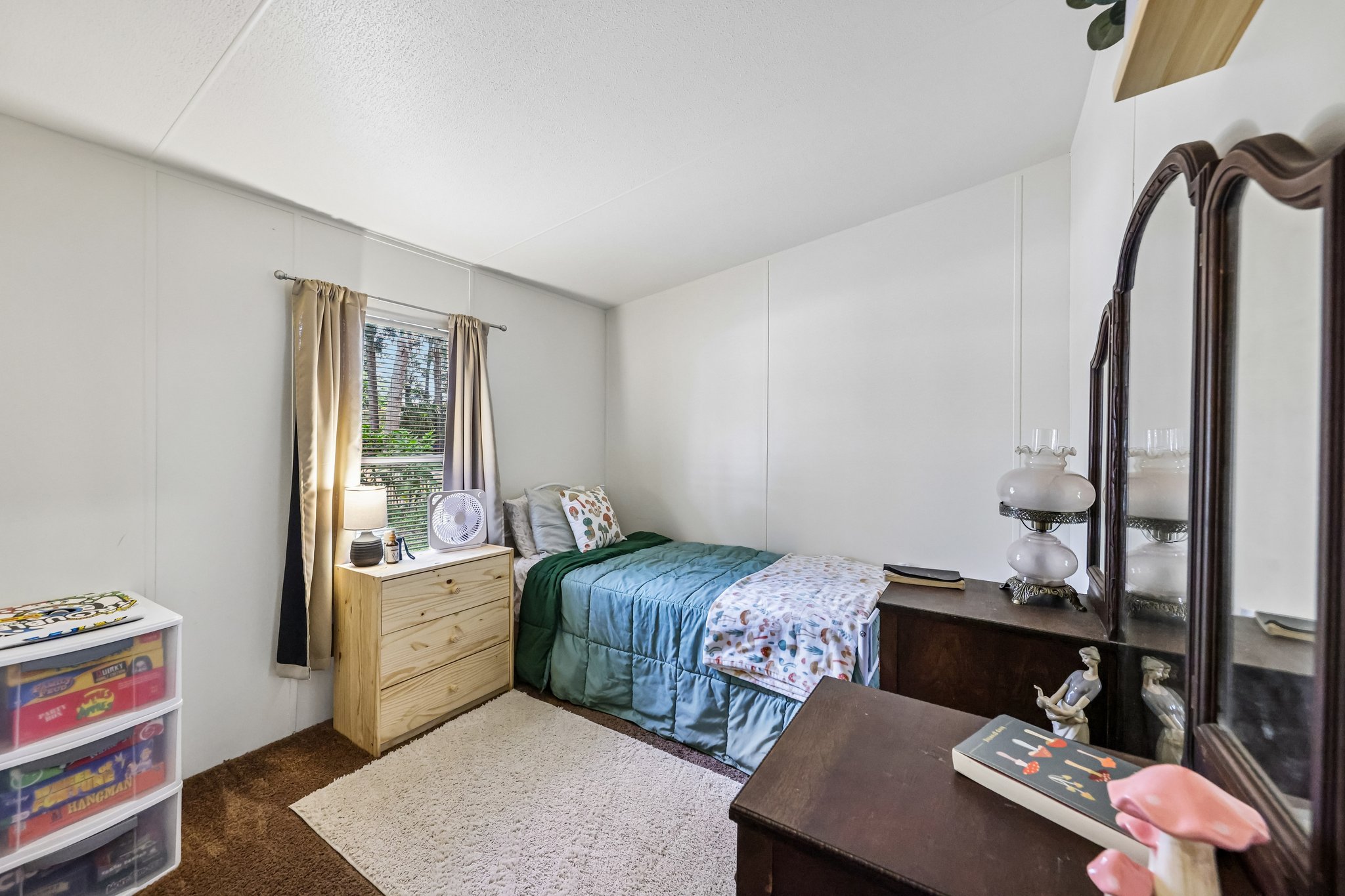 SE 146th Ln-S1906-020.jpg