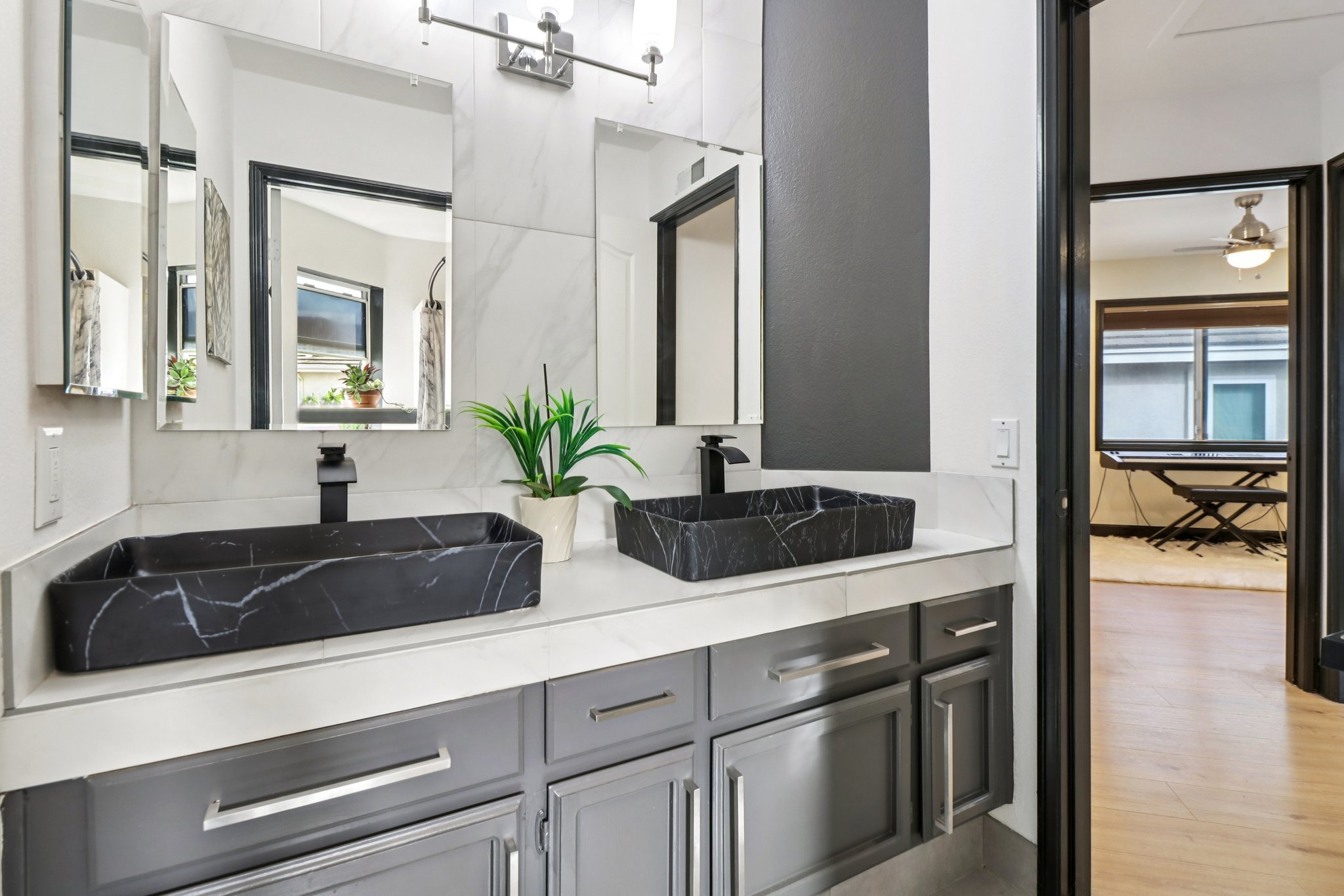 Baroque Ter-S0501-034.jpg