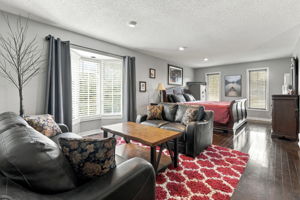  Photo 38