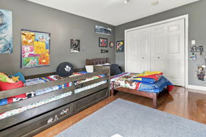 Photo 47