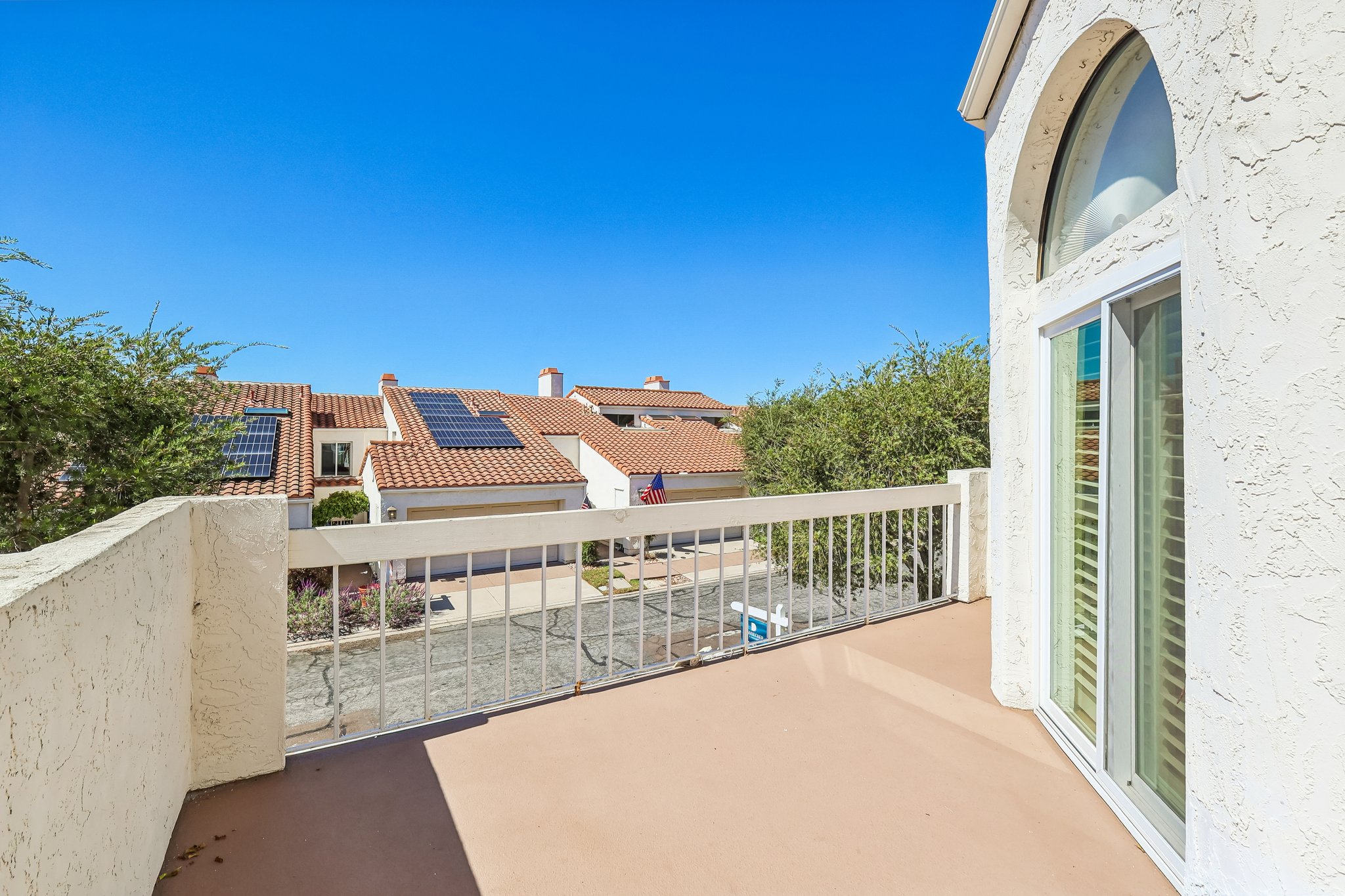 - 4885 Tinasa Way-S3009-003.jpg