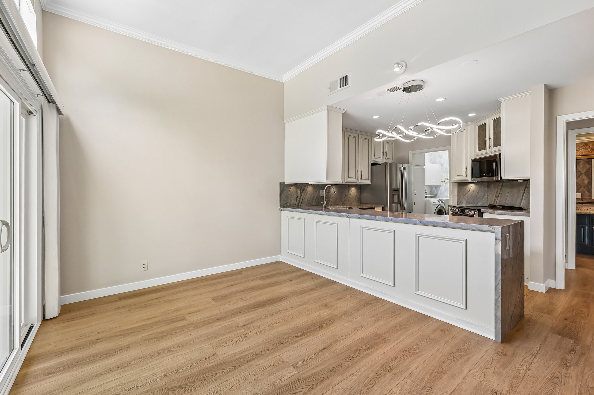 - 4885 Tinasa Way-S3009-022.jpg