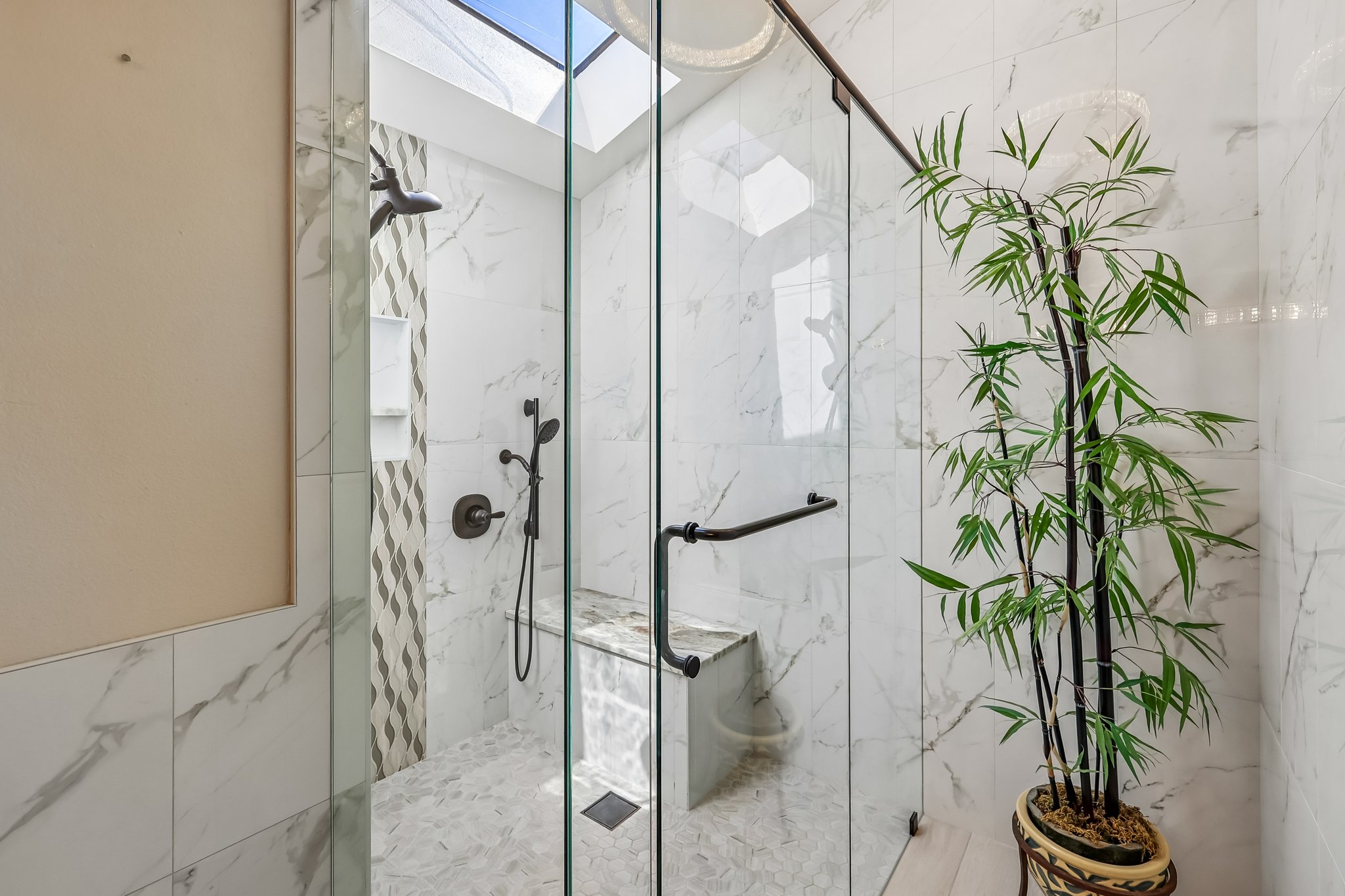 - 4885 Tinasa Way-S3009-039.jpg