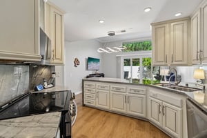 Tinasa Way-S3007-023.jpg