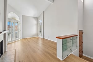 - 4885 Tinasa Way-S3009-009.jpg