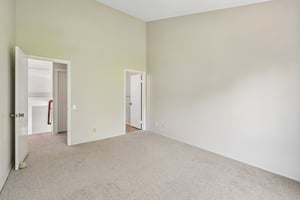 - 4885 Tinasa Way-S3009-032.jpg
