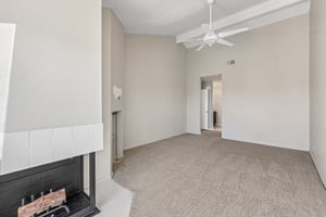 - 4885 Tinasa Way-S3009-037.jpg