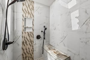 - 4885 Tinasa Way-S3009-040.jpg
