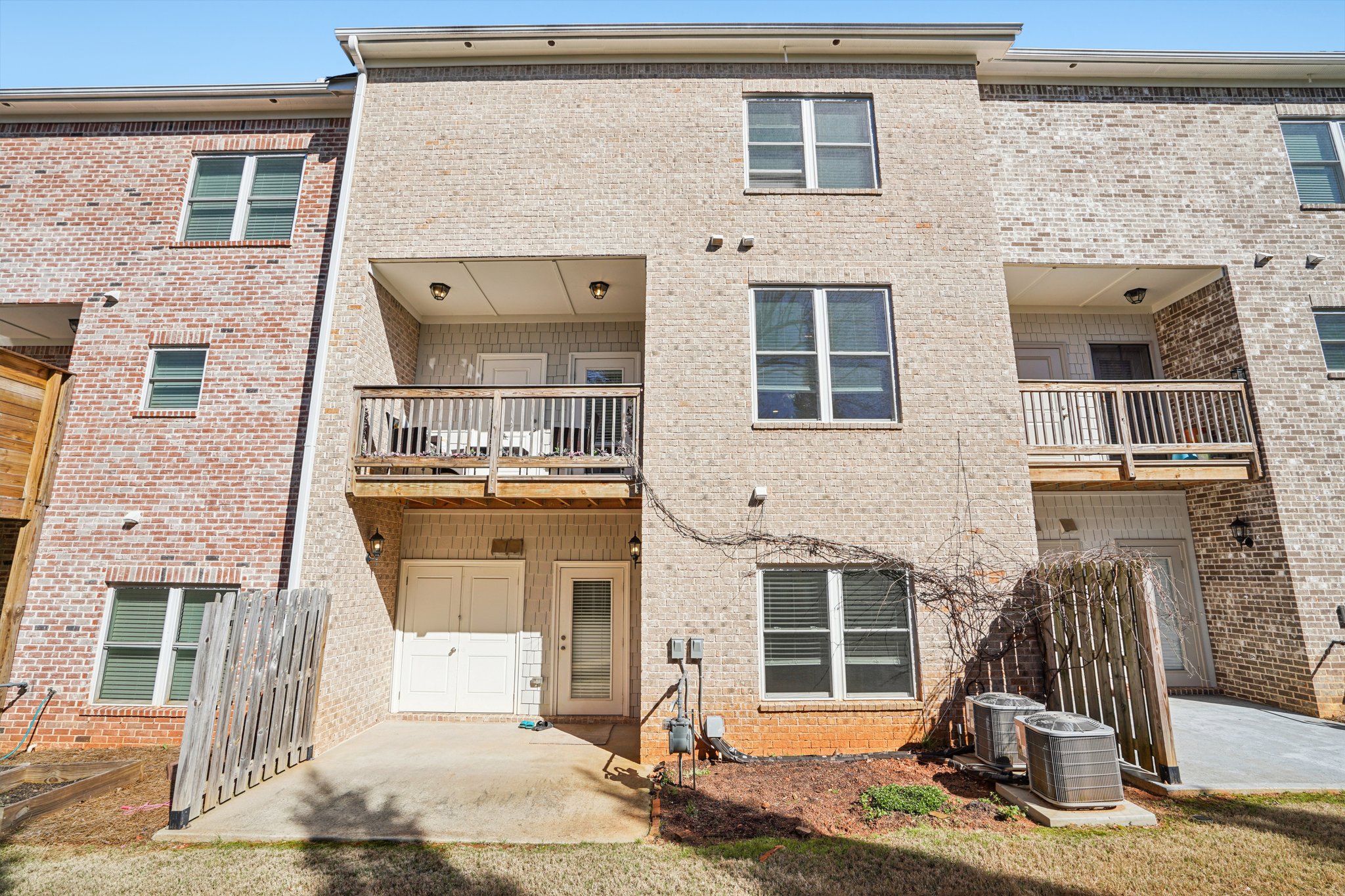 Wil Ray Ln-S1403-038.jpg