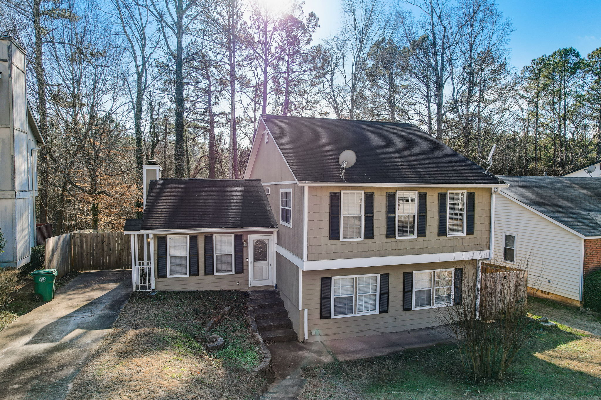 Windsor Downs Dr-037