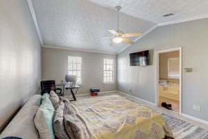 Windsor Downs Dr-024