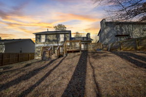 Windsor Downs Dr - VT-002