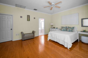 Primary Bedroom1c