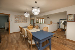 08-Dining Room