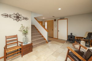 28-Family Room