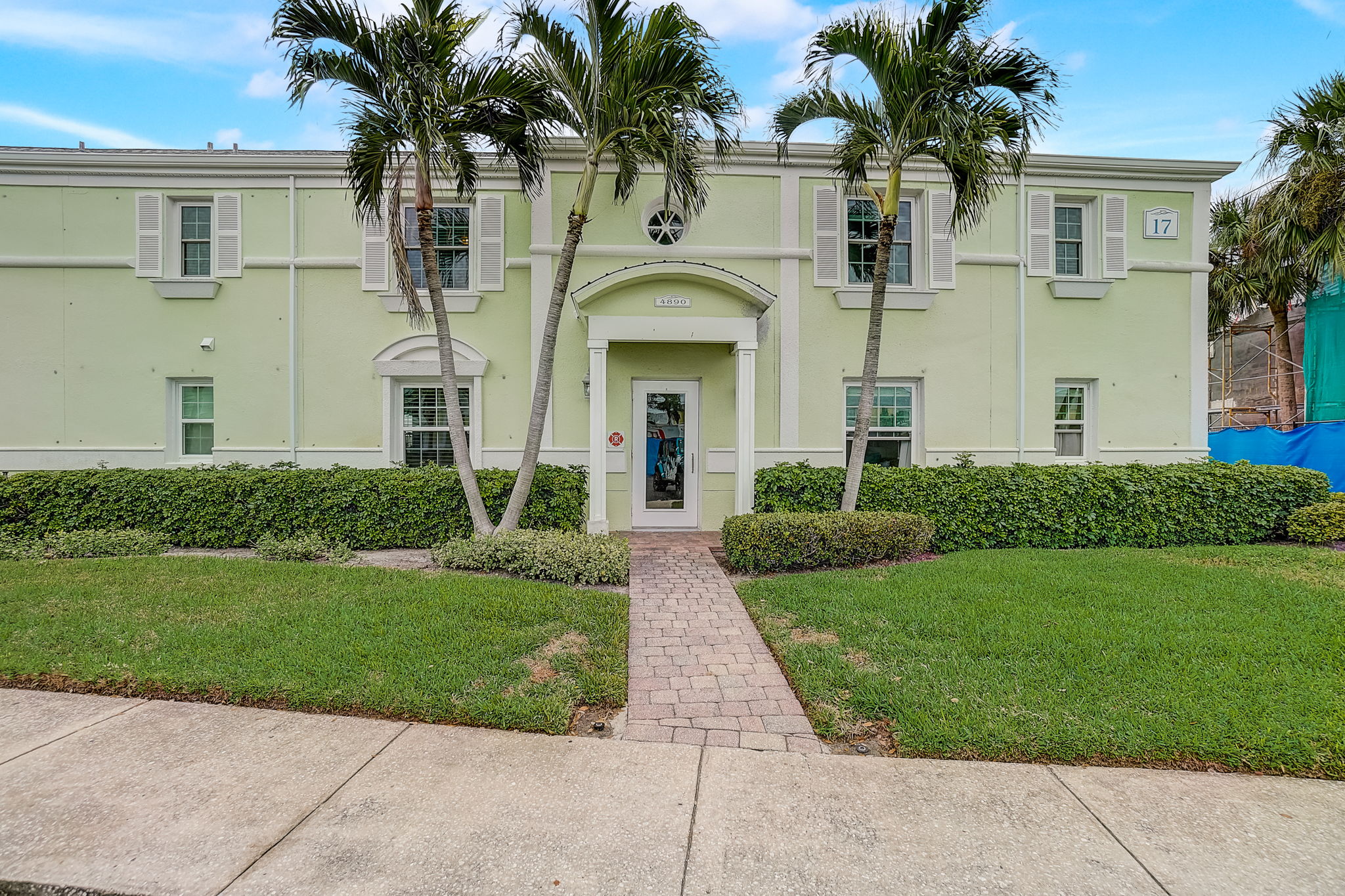 Coquina Key Dr SE APT C -002