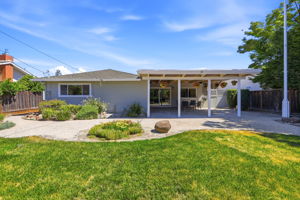 029_F8_4890 Doyle Rd