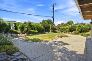 032_F8_4890 Doyle Rd