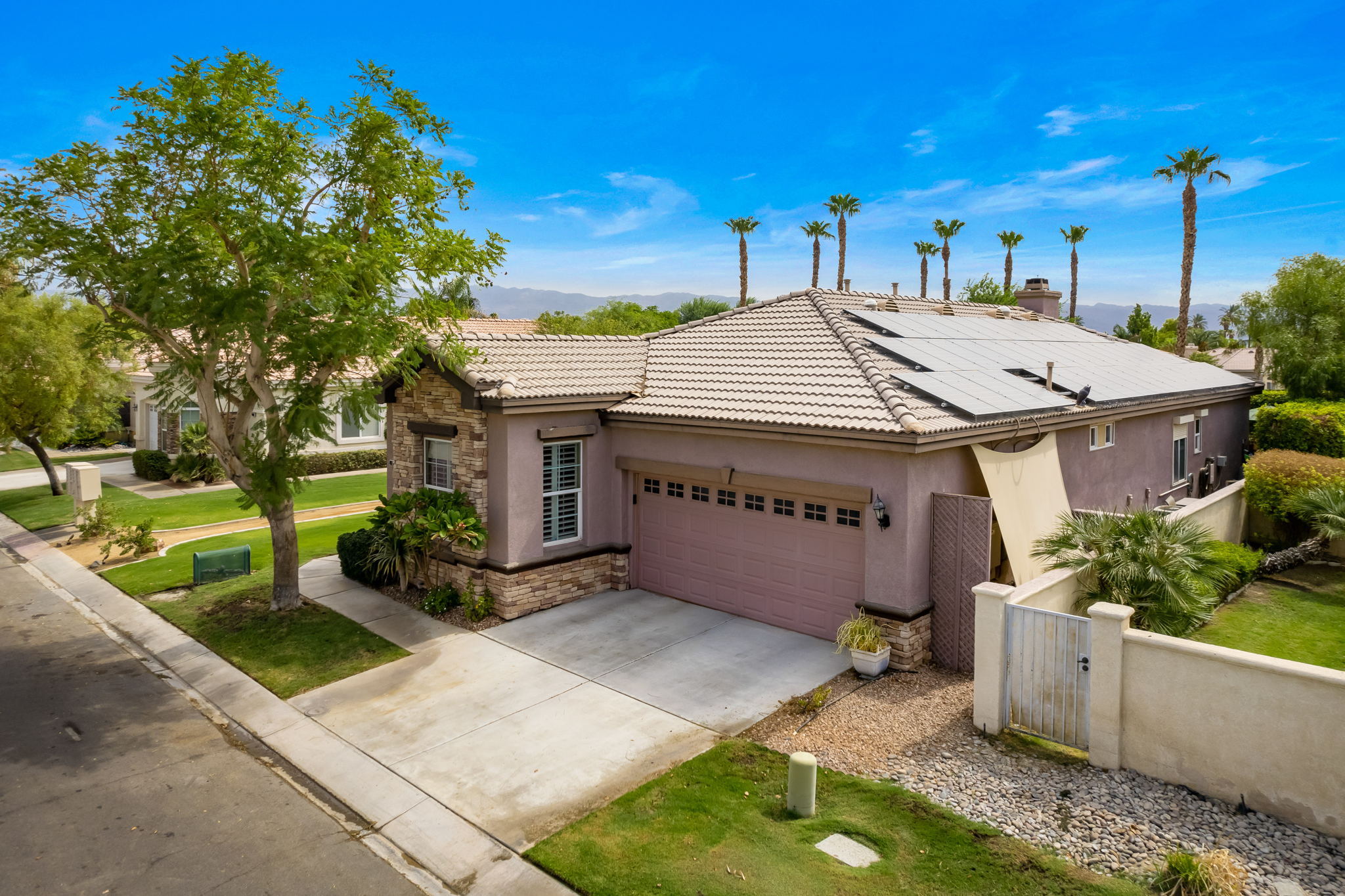 48908 Heifitz Dr, Indio, CA 92201, USA Photo 3