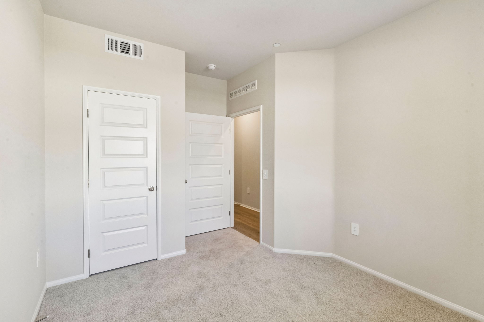 SoCal - Pacifica - 4893 Merida Way Oceanside CA 92057 - 014