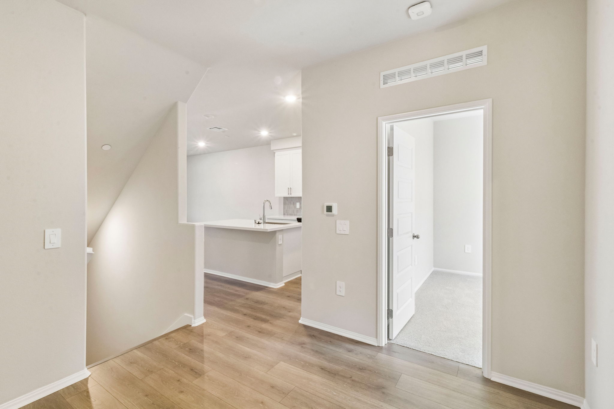 SoCal - Pacifica - 4893 Merida Way Oceanside CA 92057 - 016