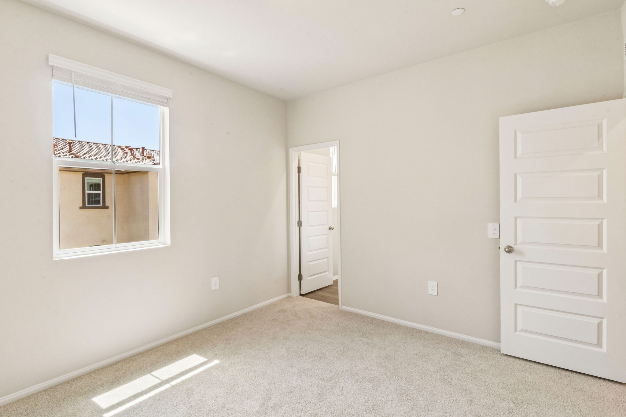 SoCal - Pacifica - 4893 Merida Way Oceanside CA 92057 - 023