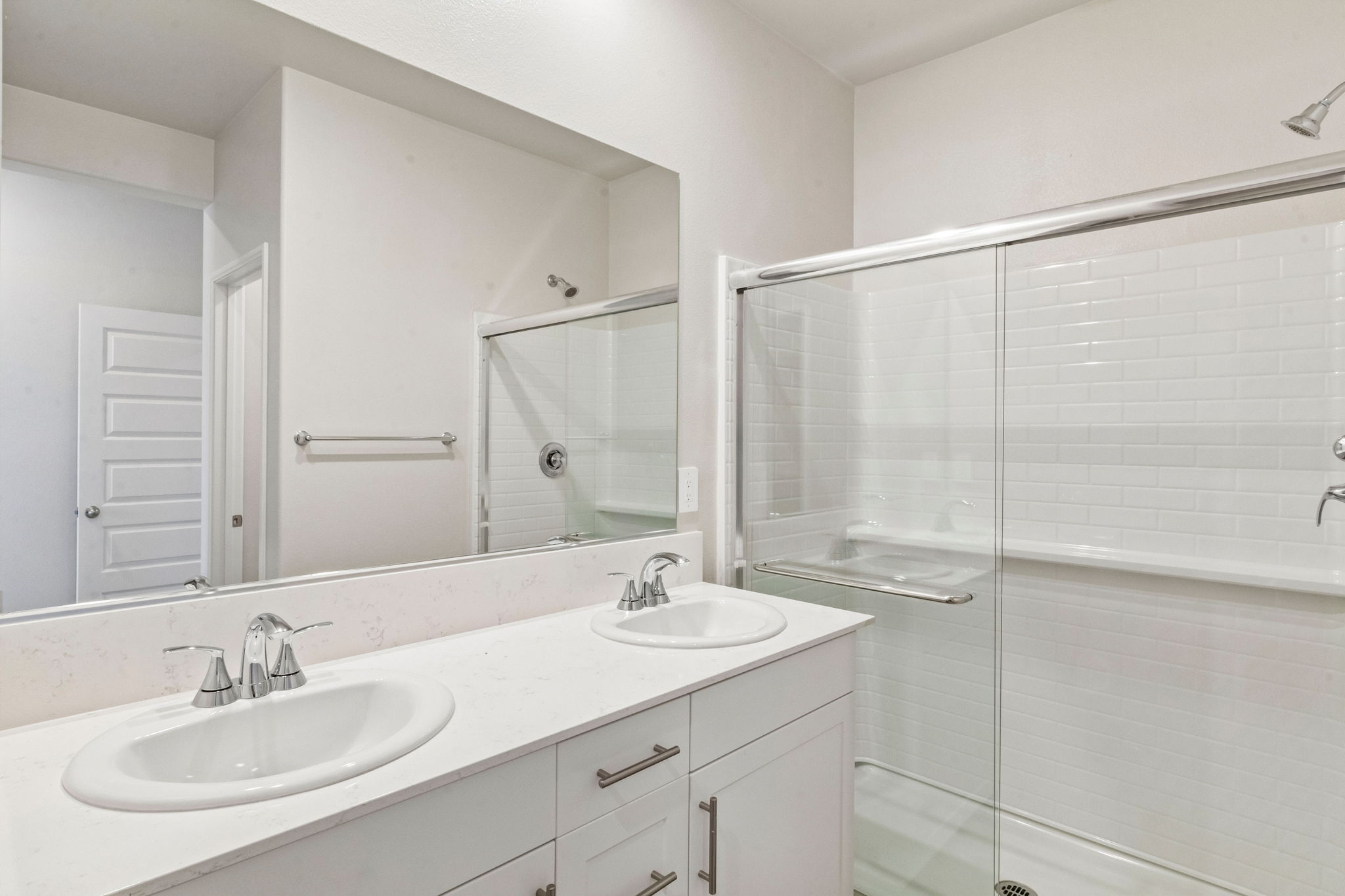 SoCal - Pacifica - 4893 Merida Way Oceanside CA 92057 - 027