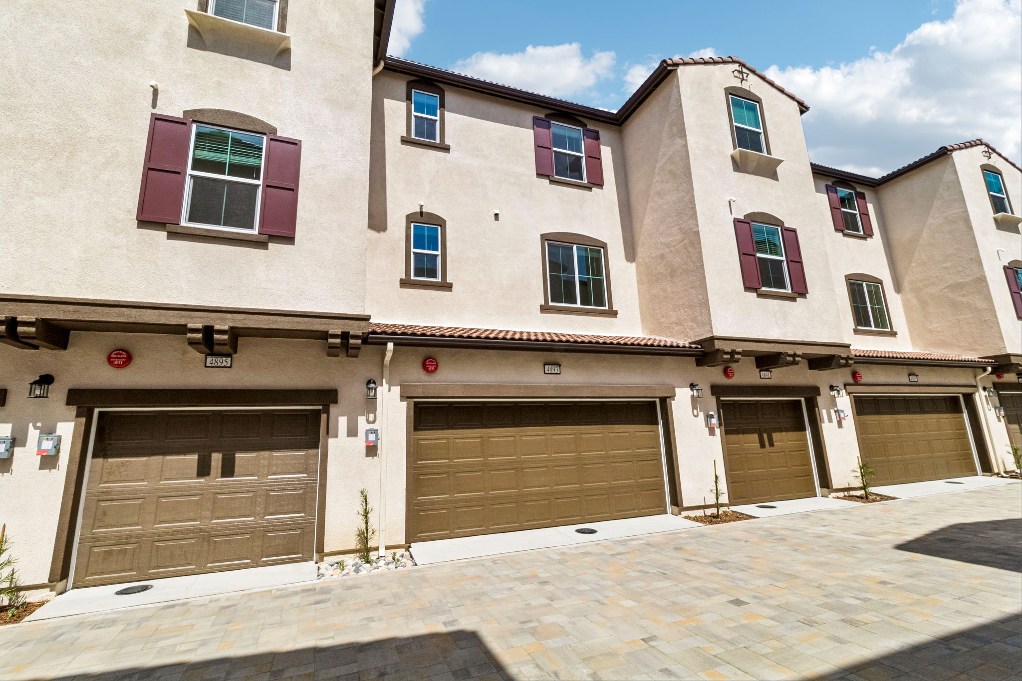 SoCal - Pacifica - 4893 Merida Way Oceanside CA 92057 - 034