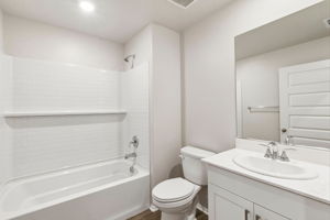 SoCal - Pacifica - 4893 Merida Way Oceanside CA 92057 - 015