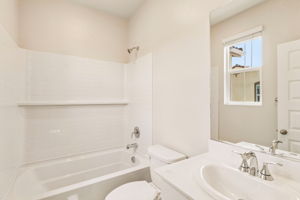 SoCal - Pacifica - 4893 Merida Way Oceanside CA 92057 - 026