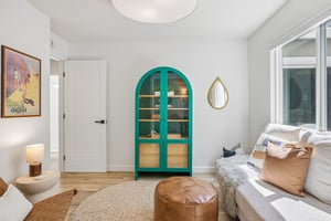 Bedroom 1/Den
