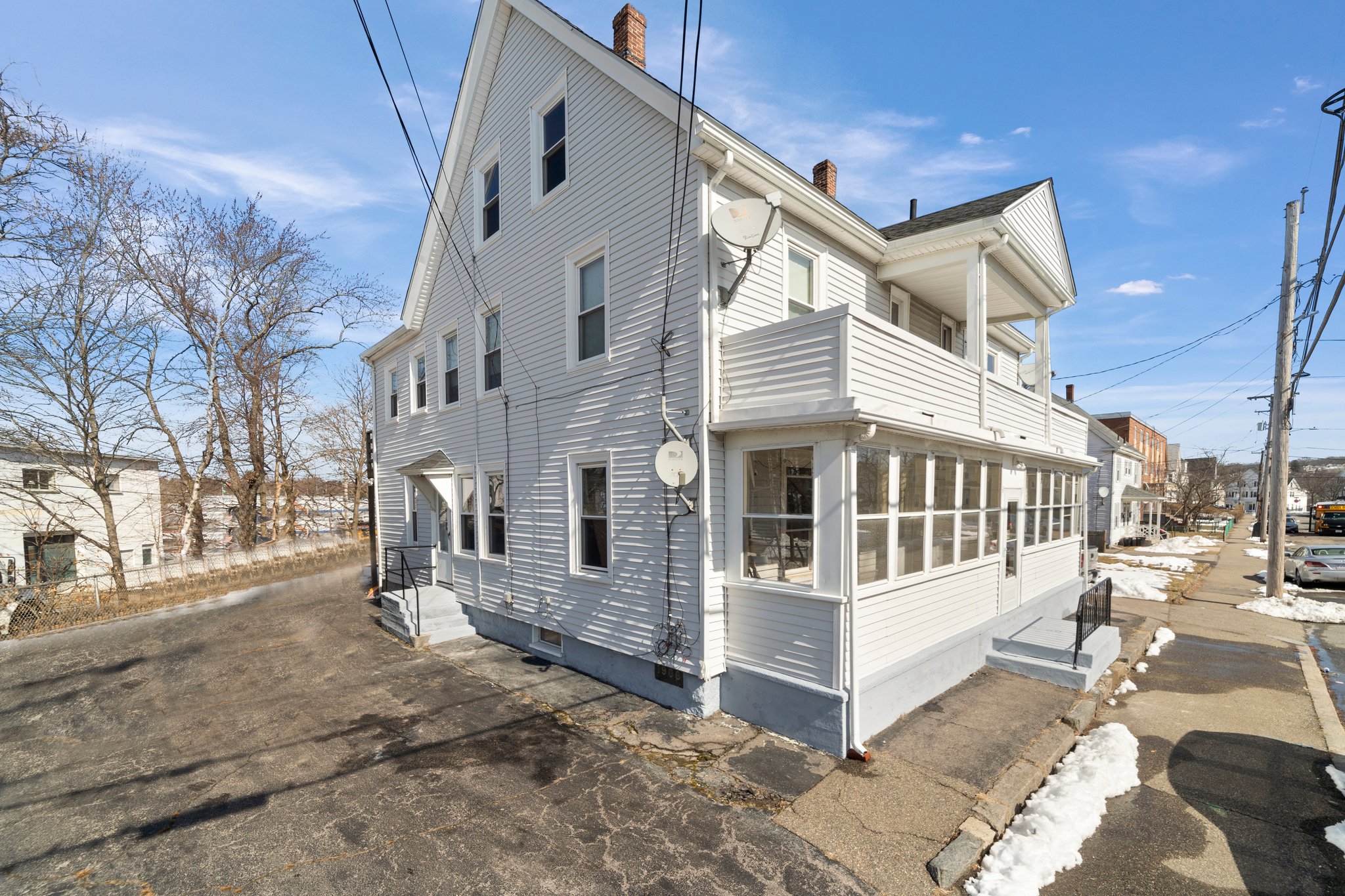 49 Brooks Ave, Quincy, MA 02169, USA Photo 2